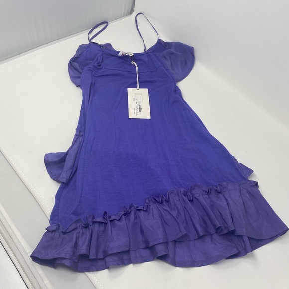 LA ROK**Gorgeous Purple Ruffle Top**Large (12) $89 - Picture 3 of 4